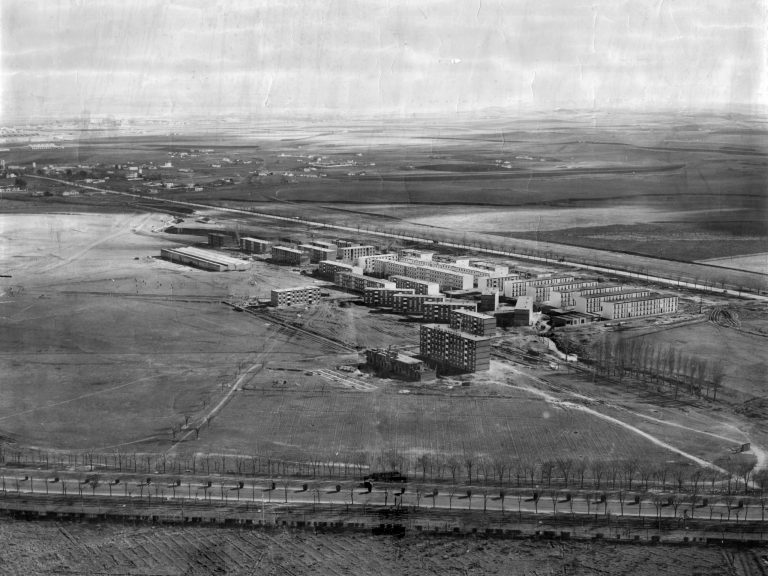 El barrio del Aeropuerto durante su construcción