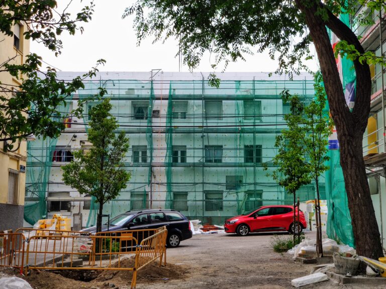 Rehabilitación de edificios en el barrio Aeropuerto