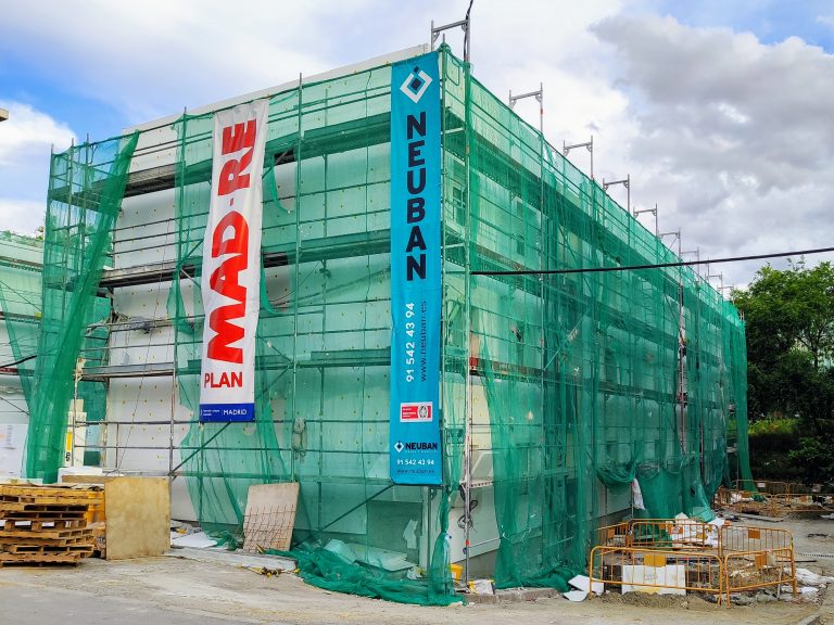 Rehabilitación de un edificio en el barrio del Aeropuerto